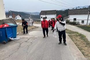 穷小子到超巨！字母哥个人纪录片《奇妙之旅》将于2月19日上映